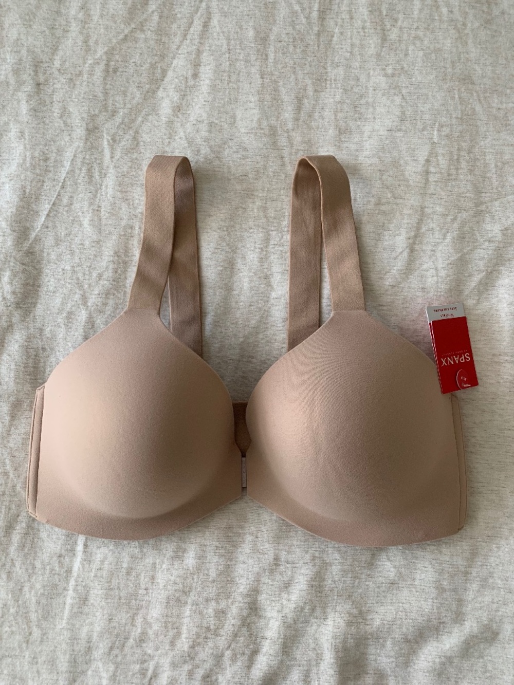 SPANX Wireless Bra Size 36D  Nude color Front Clip